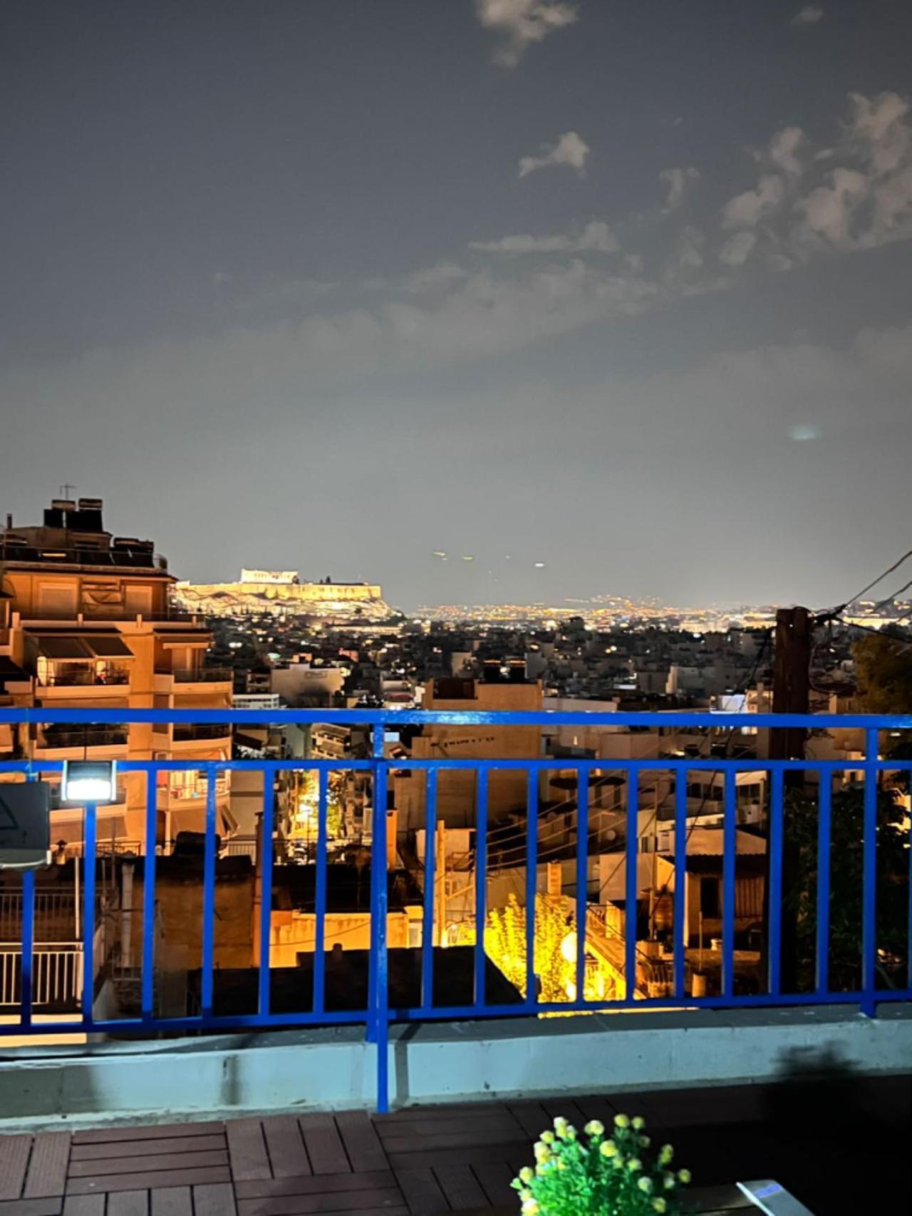 Sky Inn With Great Location Wonderful Acropolis View In Neos Kosmos Atenas Exterior foto